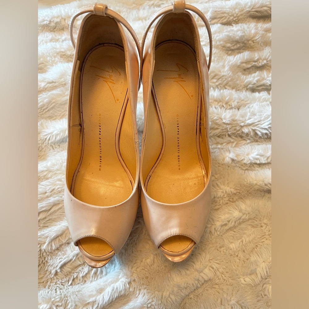 Giuseppe Zanotti wedge heels